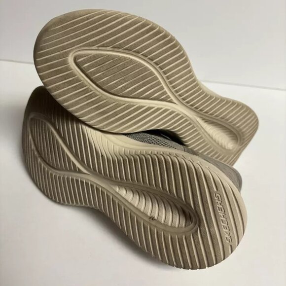 Skechers Women’s Ultra Flex 3.0 - Day Light Taupe Sneakers, Size 6 M - Picture 6 of 7